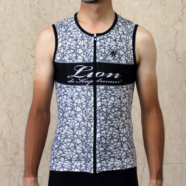 sleeveless jersey crack print