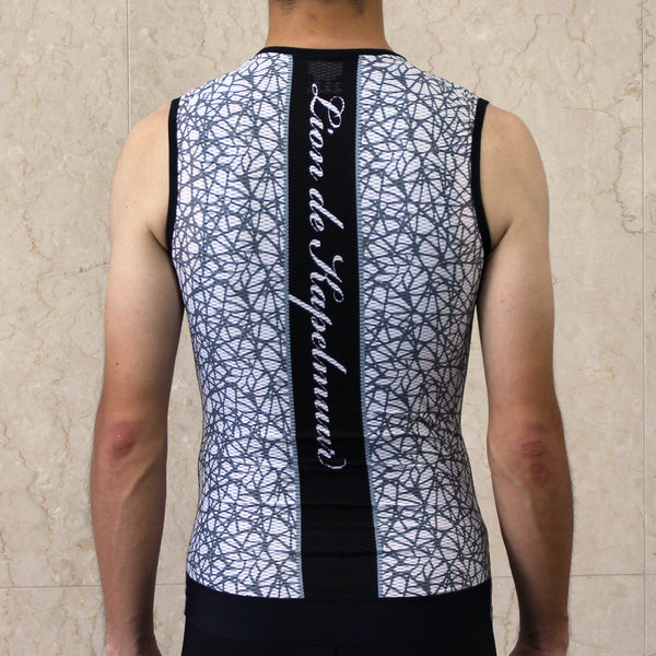 sleeveless jersey crack print